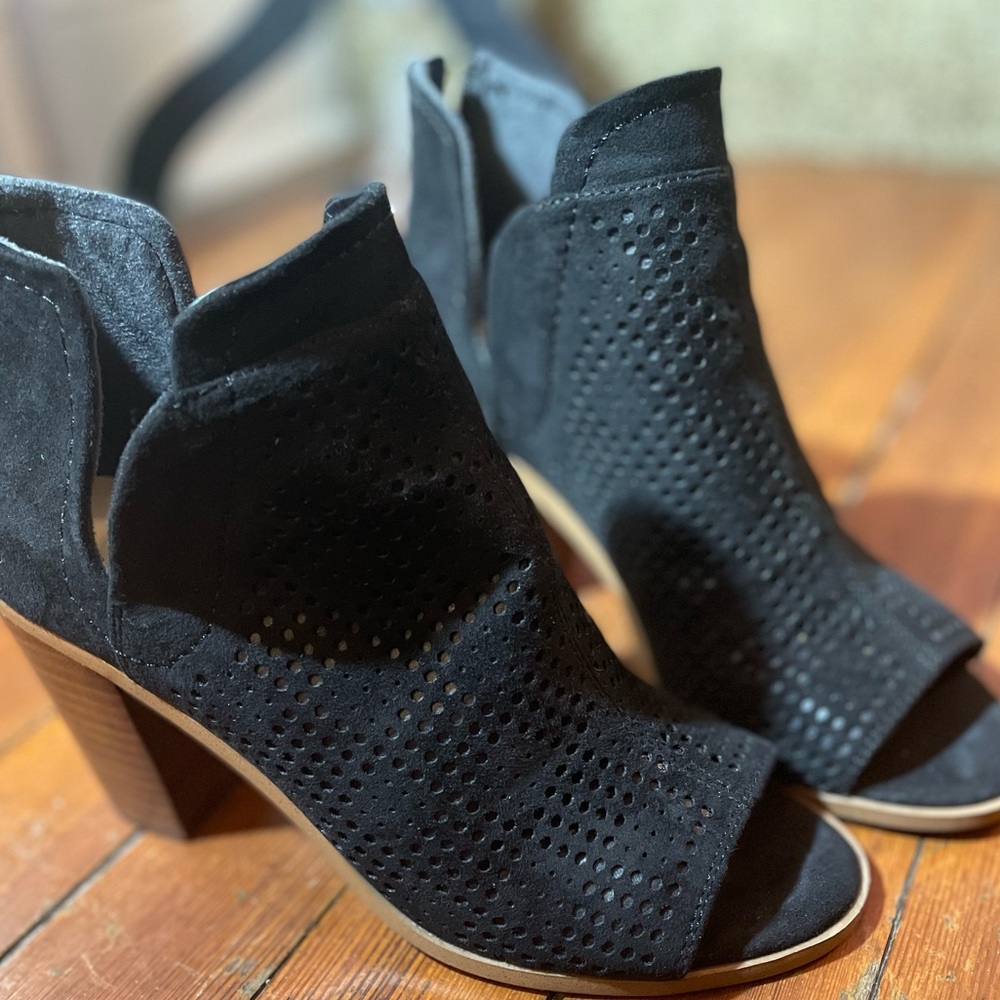 Fergie open toe ankle boots